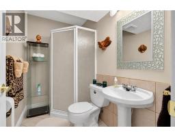 44 Strathlea Close Sw, Calgary, AB T3H5C6 Photo 29