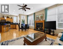 Dining room - 44 Strathlea Close Sw, Calgary, AB T3H5C6 Photo 13