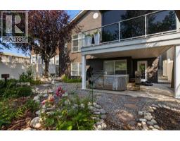 44 Strathlea Close Sw, Calgary, AB T3H5C6 Photo 34