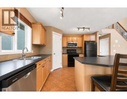4pc Bathroom - 230 Panamount Grove Nw, Calgary, AB T3K5V5 Photo 7