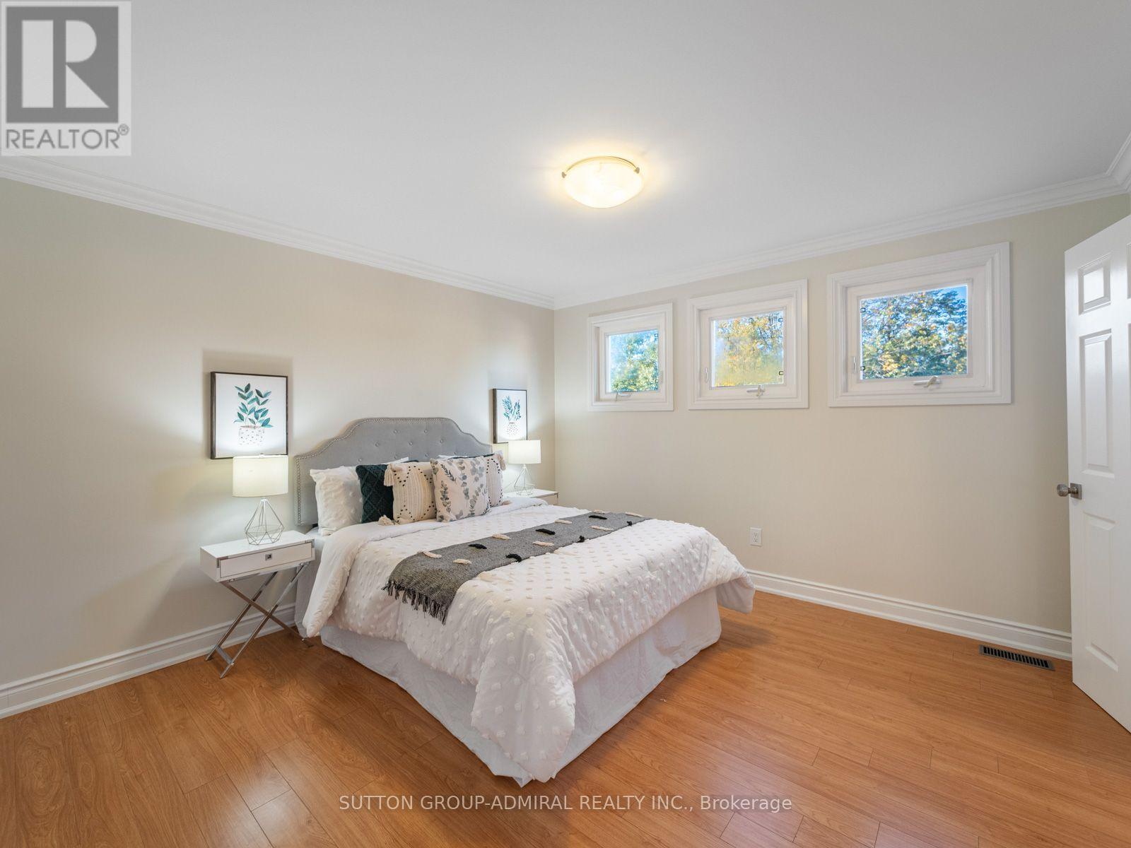 11 ESPBY COURT - Image 29