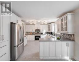 Mud room - 11 Espby Court, Richmond Hill, ON L4C9L2 Photo 12