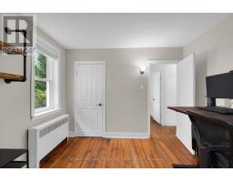 Bedroom 4 - 1556 Flos Rd 4 W, Springwater, ON L0L2K0 Photo 8