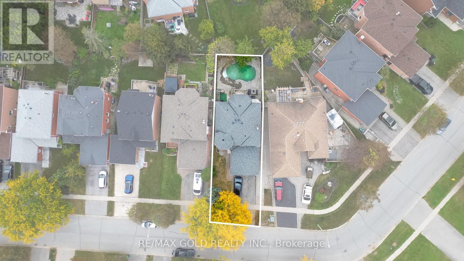 43 GOLDEN MEADOW ROAD - 47