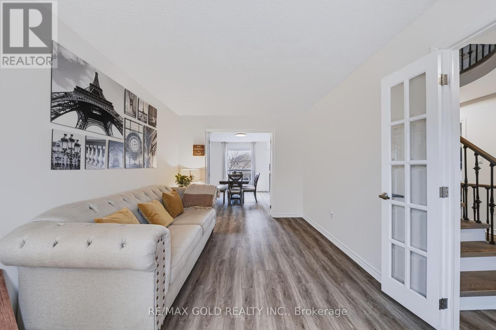 43 Golden Meadow Road, Barrie photo 6