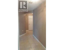 1506 - 887 Bay Street, Toronto, ON M5S3K4 Photo 7