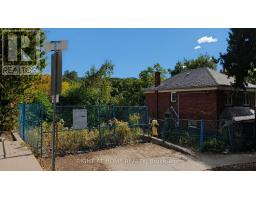 379 Ellis Park Road, Toronto, ON M6S2V7 Photo 6