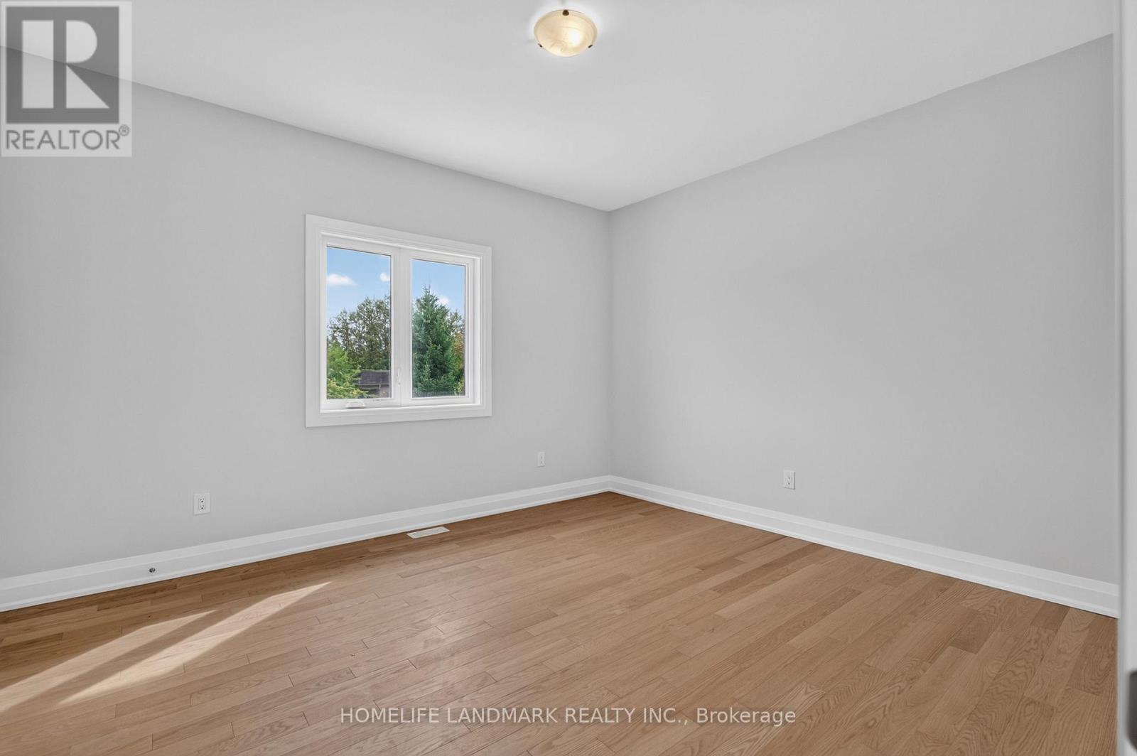 219 Seguin Street — photo 30