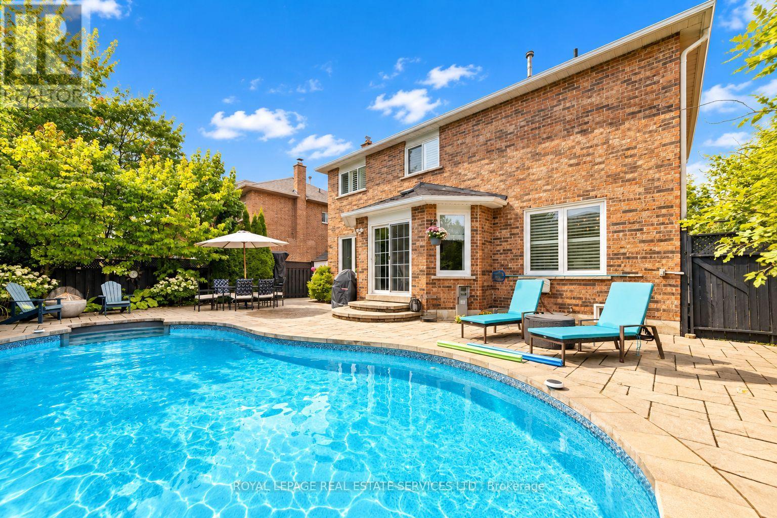 360 River Oaks Boulevard West, Oakville, ON photo 43