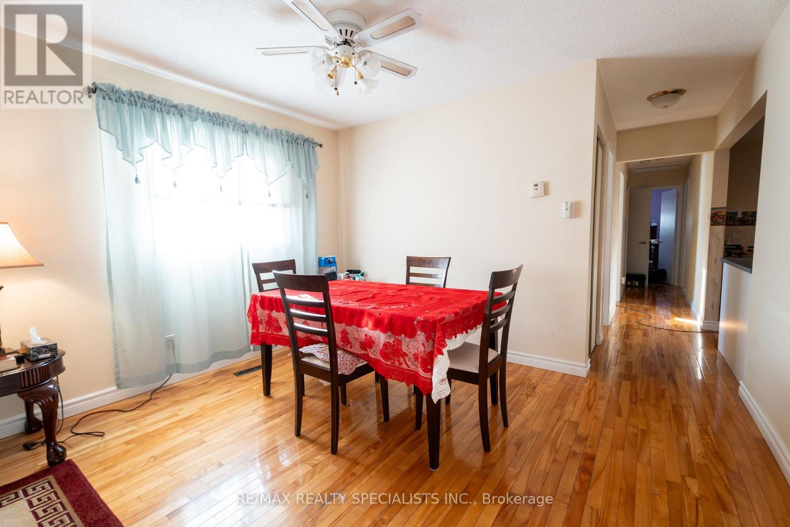 26 Vivaldi Crescent, Brampton, ON photo 8