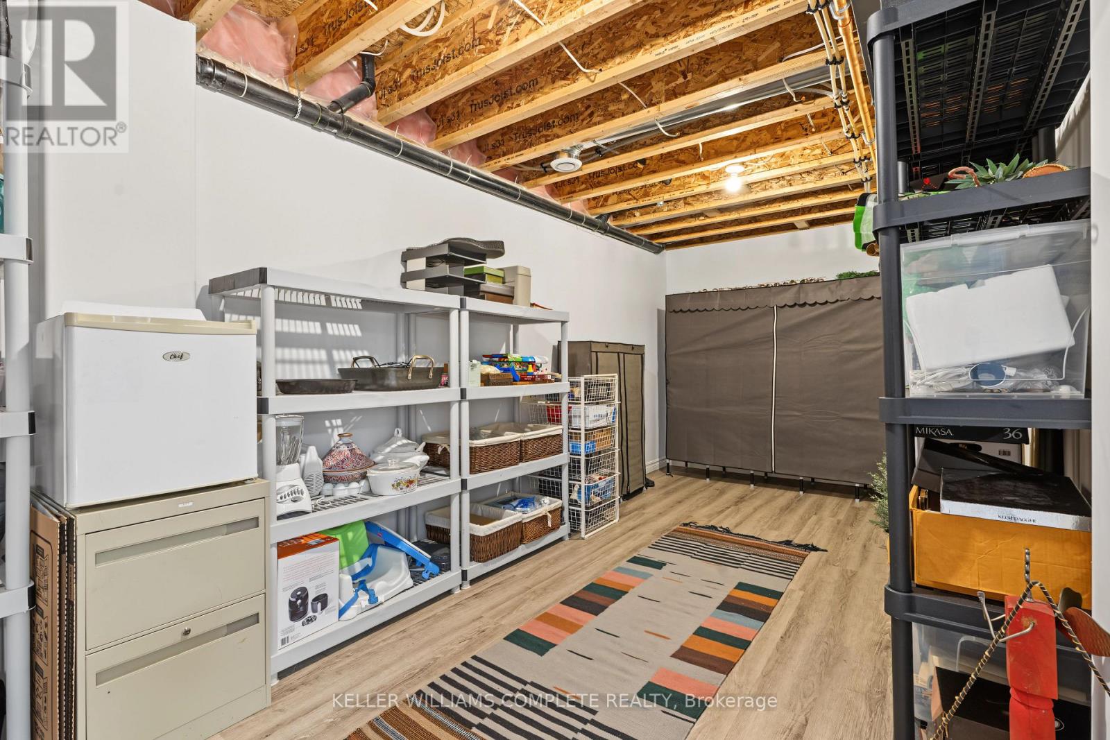17 Ridgeview Crescent — photo 32