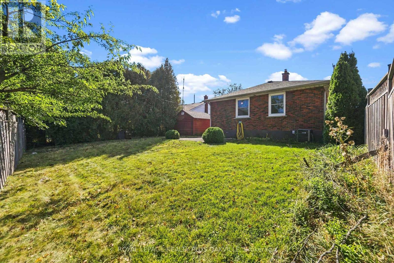 19 Endfield Avenue, Hamilton, ON photo 30