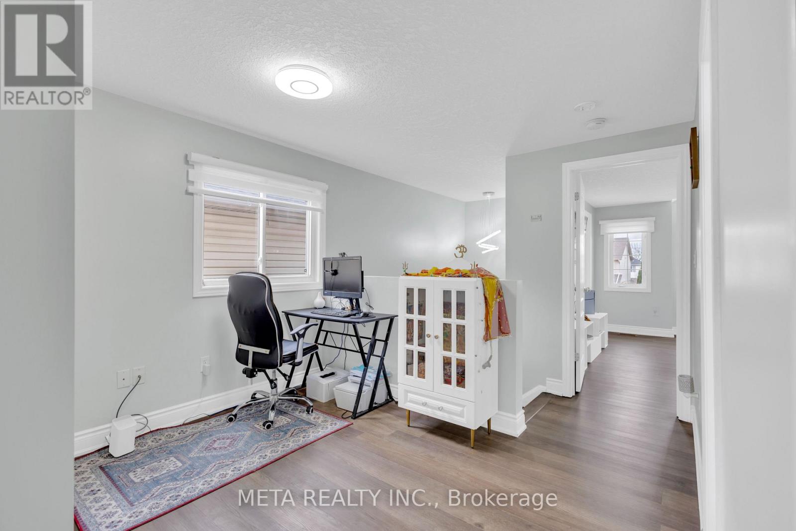 497 LANGLAW DRIVE - 18