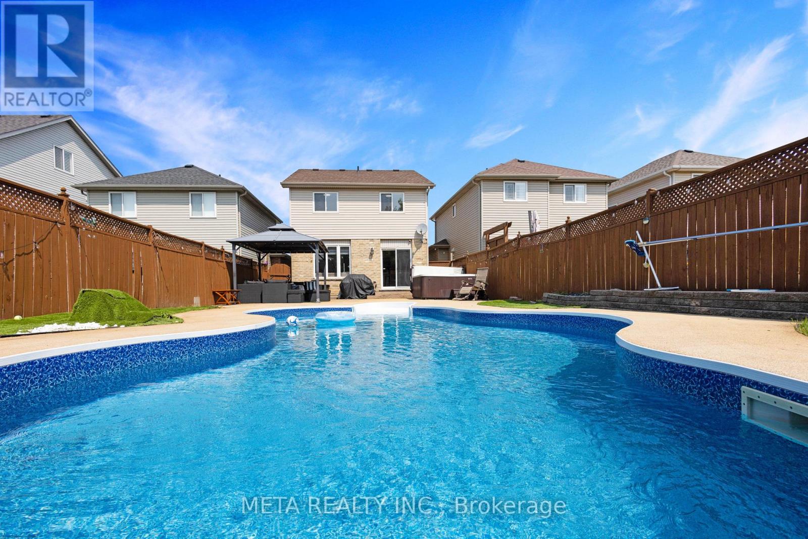 497 LANGLAW DRIVE - 37