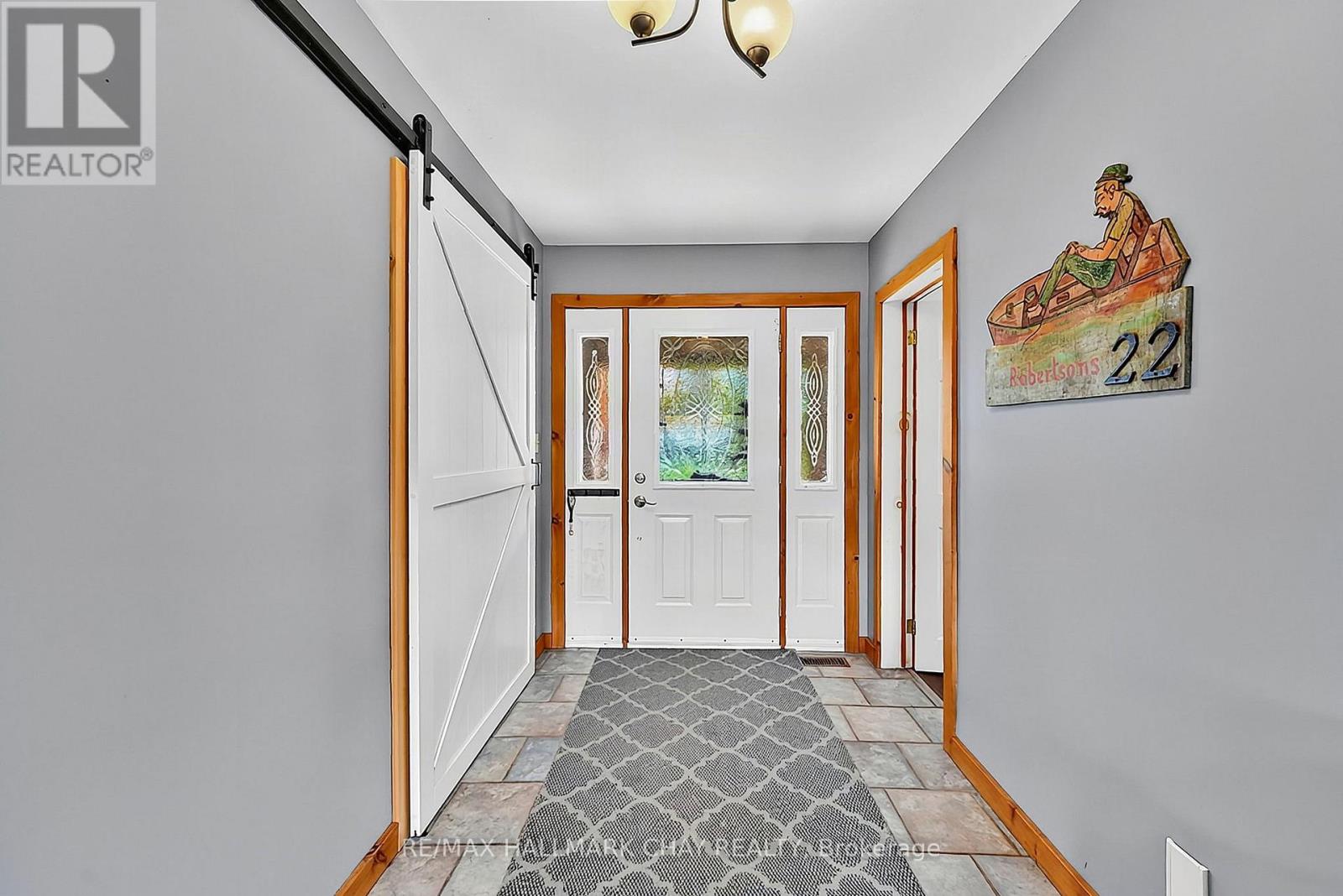 466 BEAUMONT DRIVE - 12