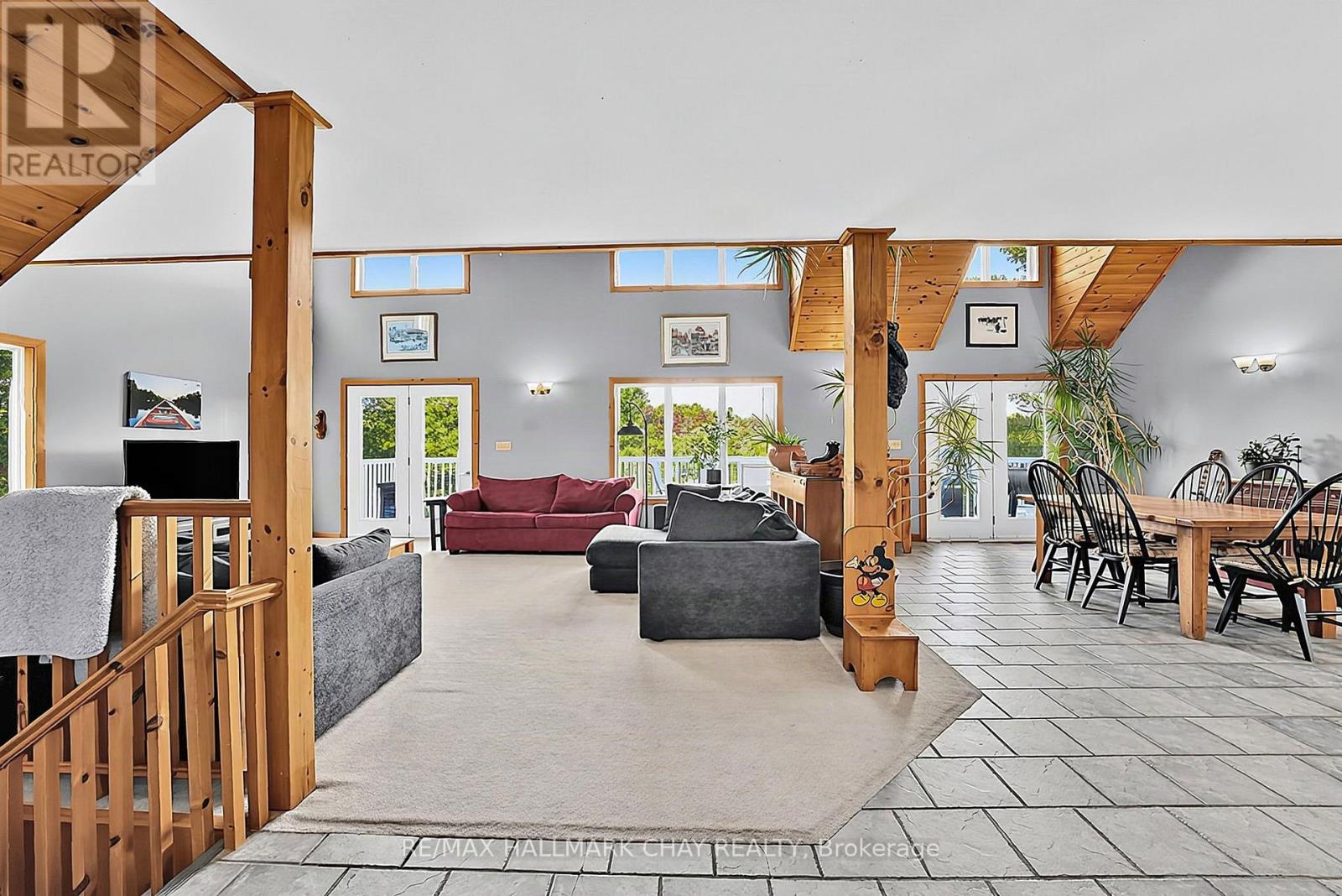 466 BEAUMONT DRIVE - 15
