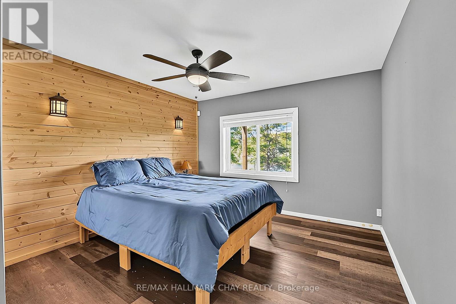 466 BEAUMONT DRIVE - 42