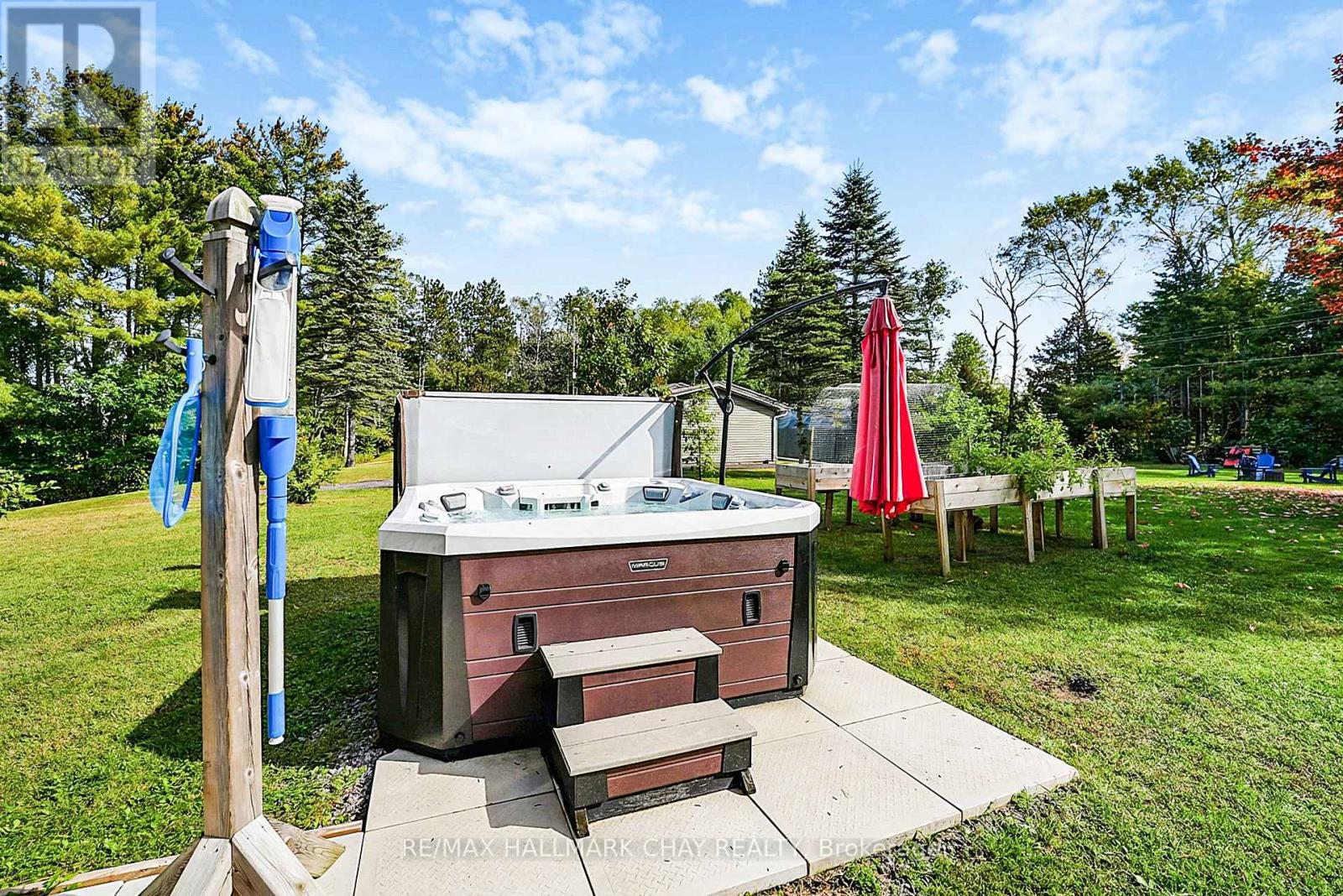 466 BEAUMONT DRIVE - 45