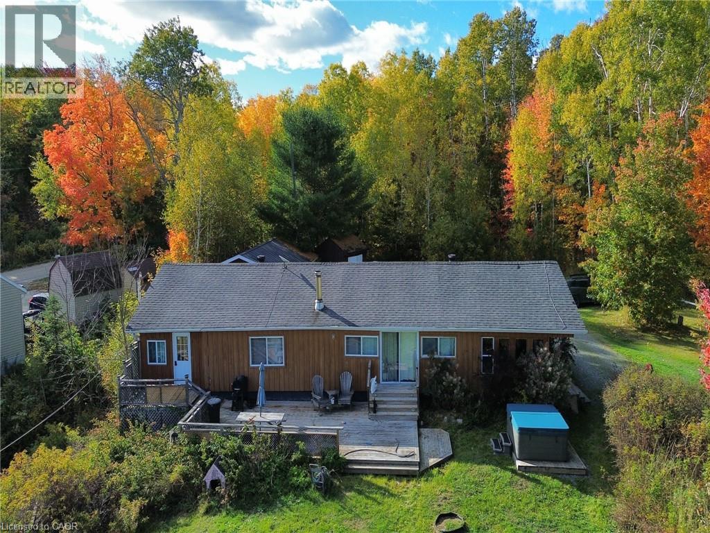 462 WATERFALLS Road - 1