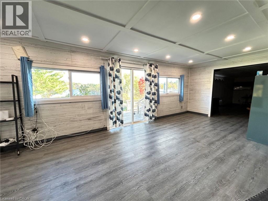 462 WATERFALLS Road - 7