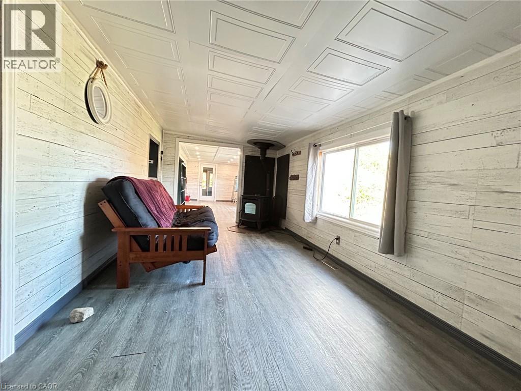 462 WATERFALLS Road - 9