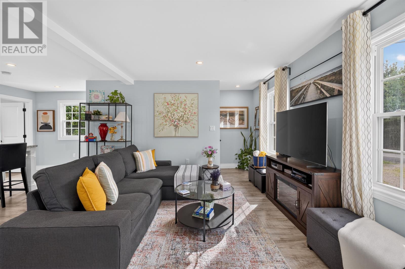 105 Forest Hills Lane - Image 30