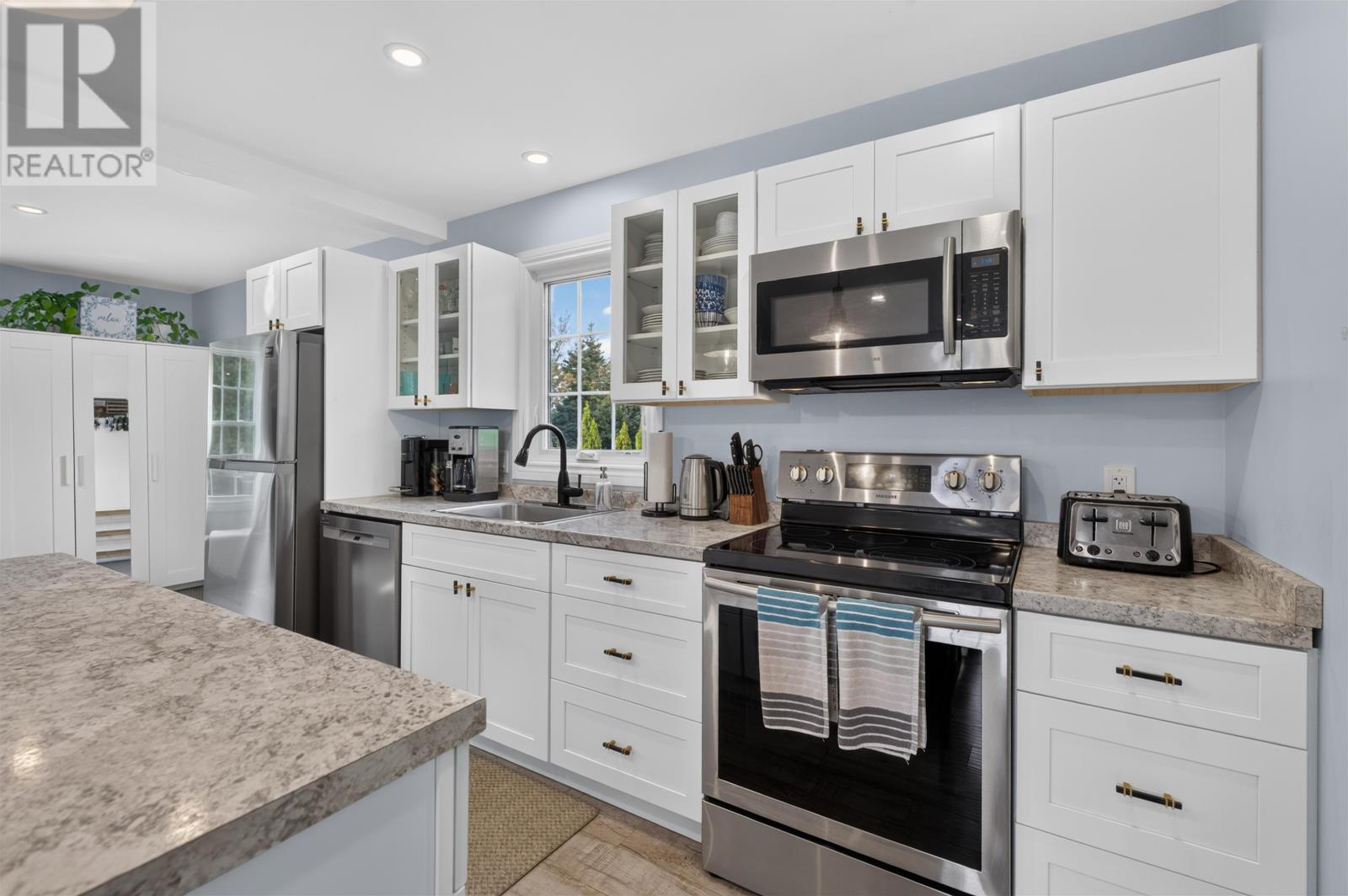 105 Forest Hills Lane - 34