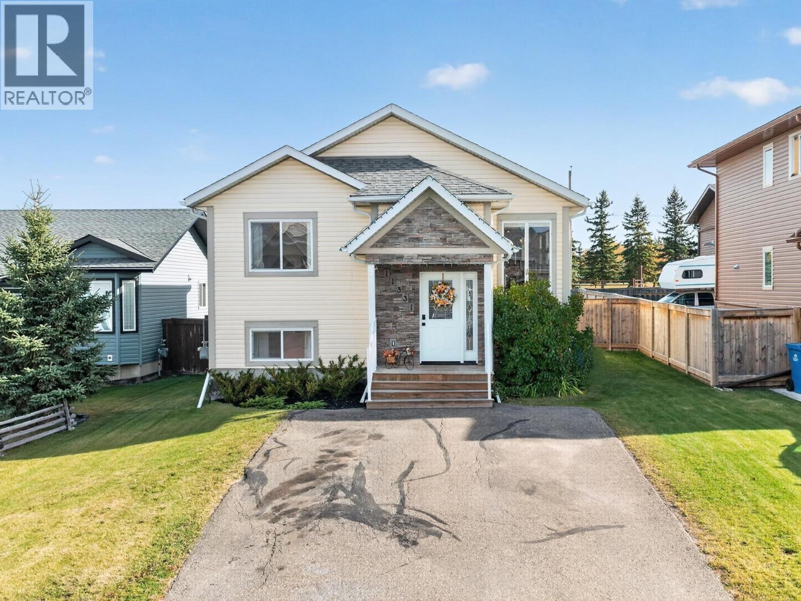 11331 86A STREET - 1