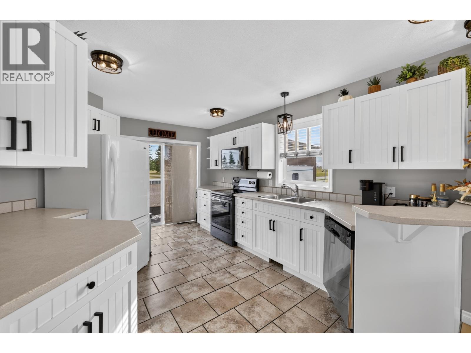 11331 86A STREET - 7