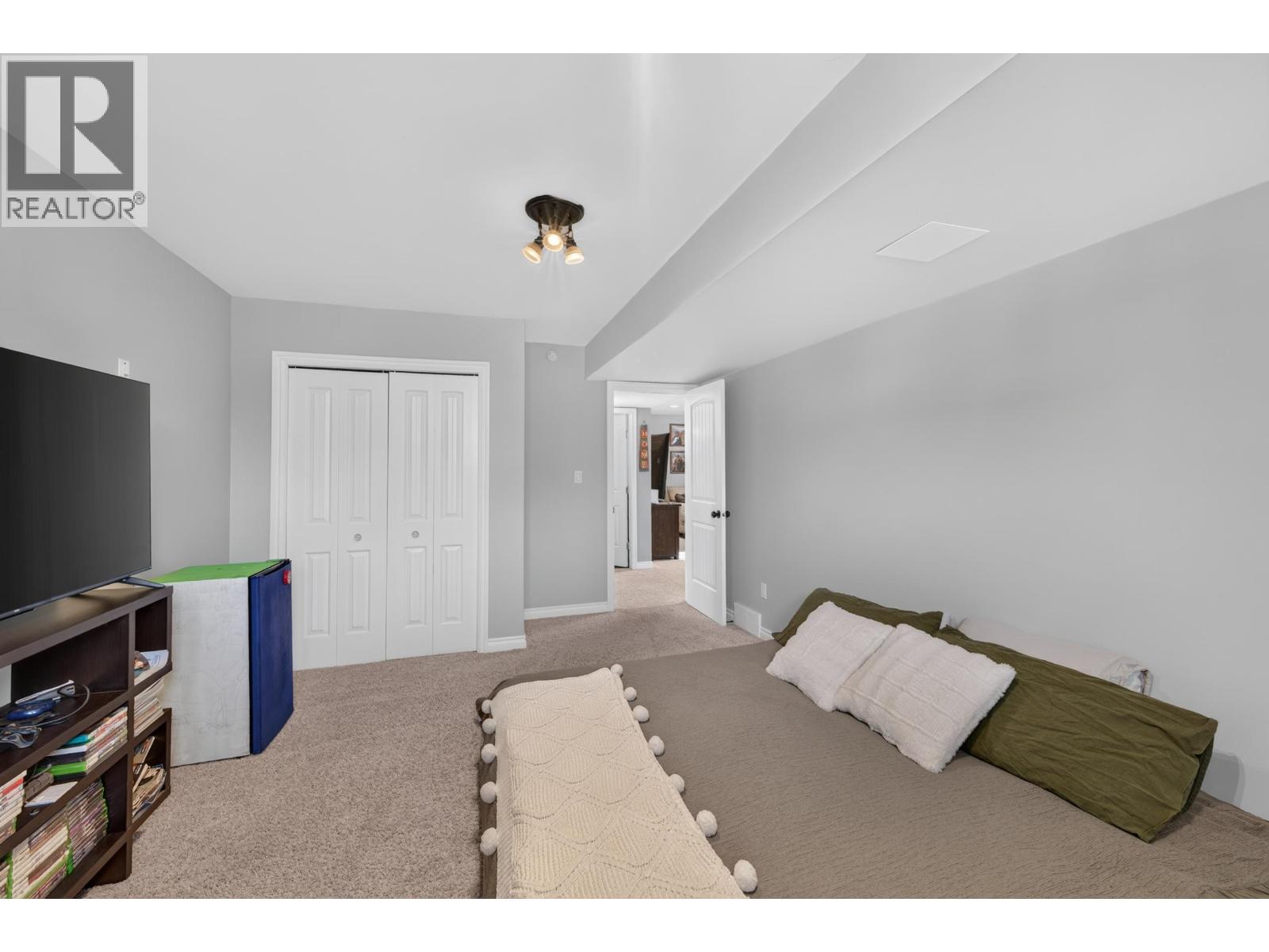 11331 86A STREET - 24
