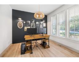 2416 256 Street, Langley, BC V4W2C1 Photo 7