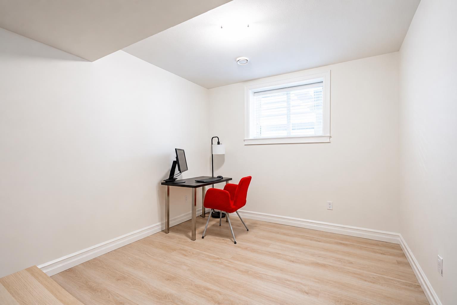 Photo of 16 3495 147A STREET 24
