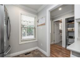 1873 Lilac Drive, Surrey, BC V4A6C7 Photo 13