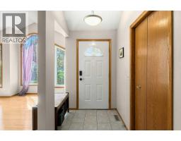 44 Hawkstone Drive NW - photo 4