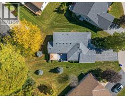 114 Bushmill Circle, Freelton, ON L8B1A5 Photo 40