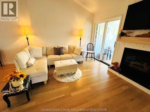 61 REMARK DRIVE - Image 13