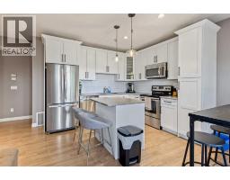 86 Heritage View, Cochrane, AB T4C0G5 Photo 32