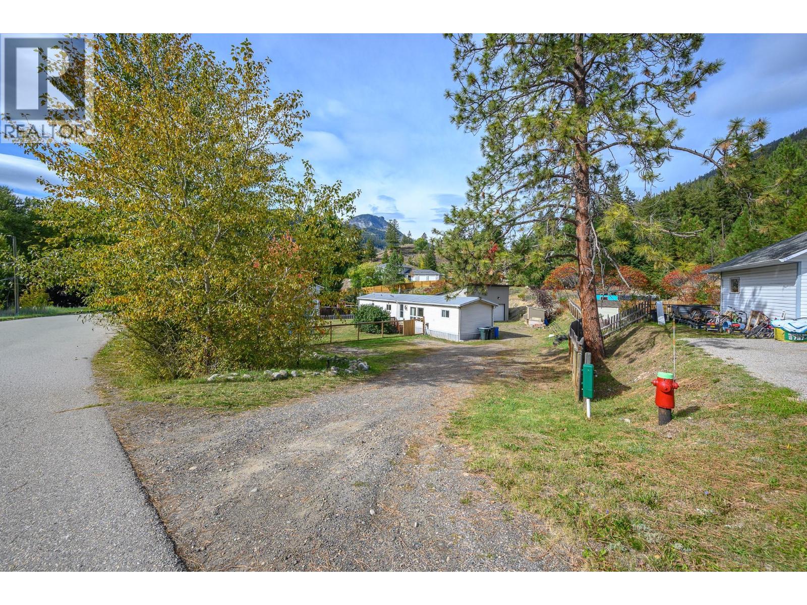 5846 Jen Sherri Place - Image 36