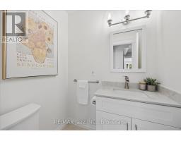 35 Ward Street, Whitby, ON L1M1G9 Photo 14
