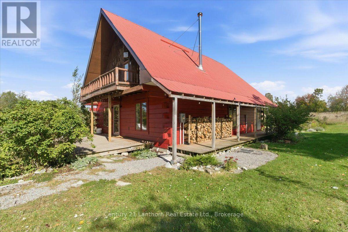 466 WOODS ROAD - 3