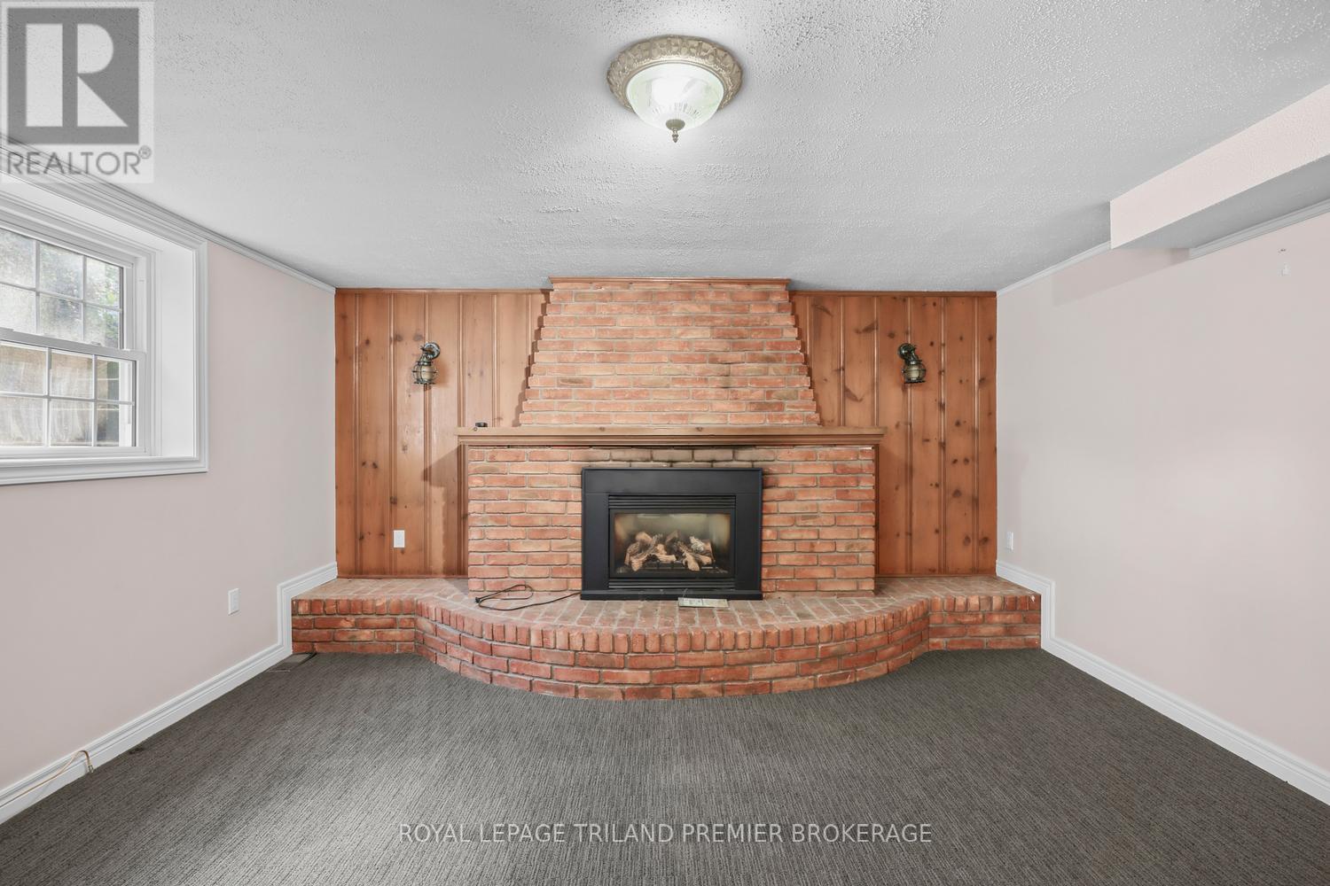 669 SANATORIUM ROAD - Image 26