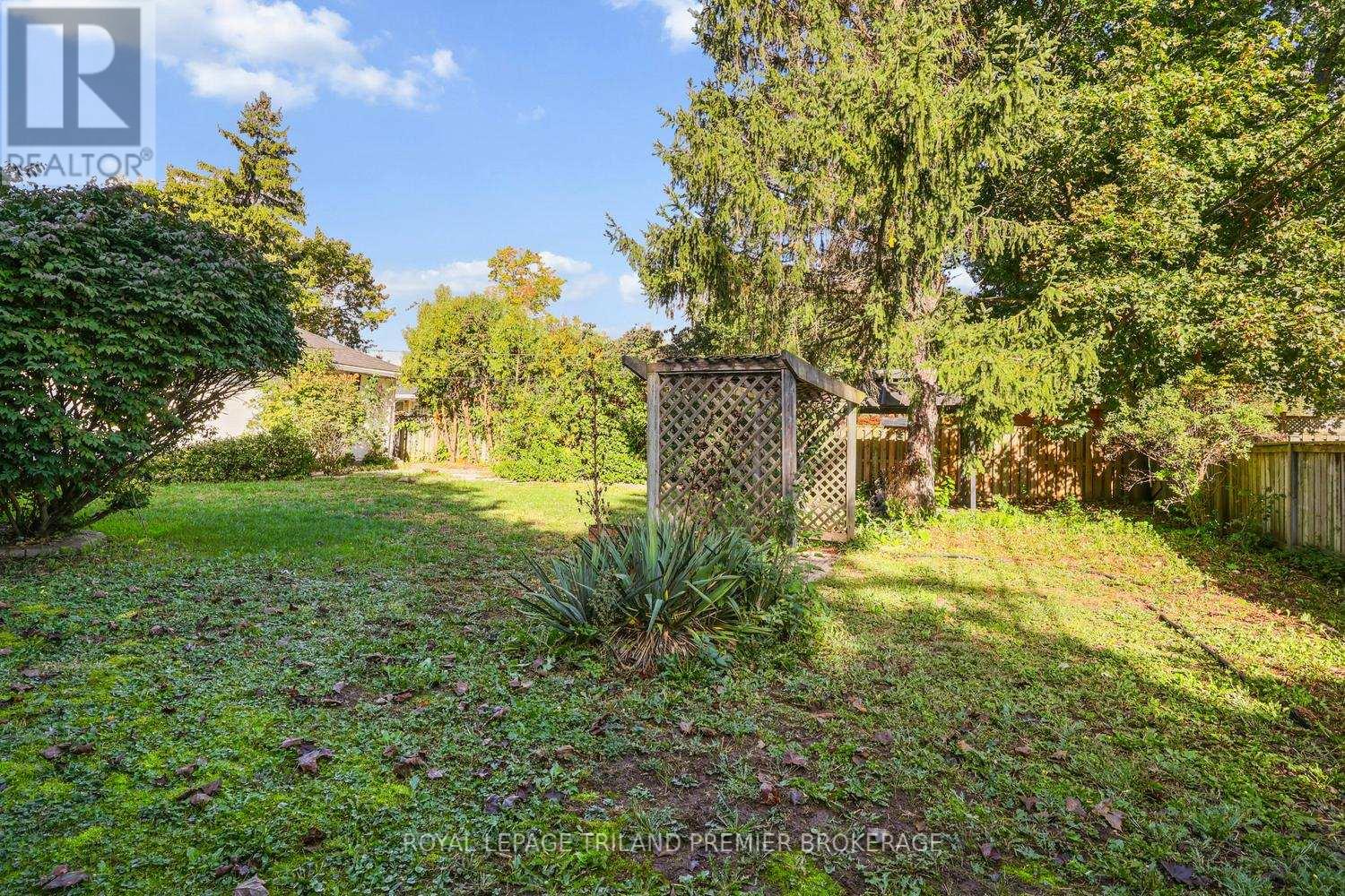 669 SANATORIUM ROAD - 37