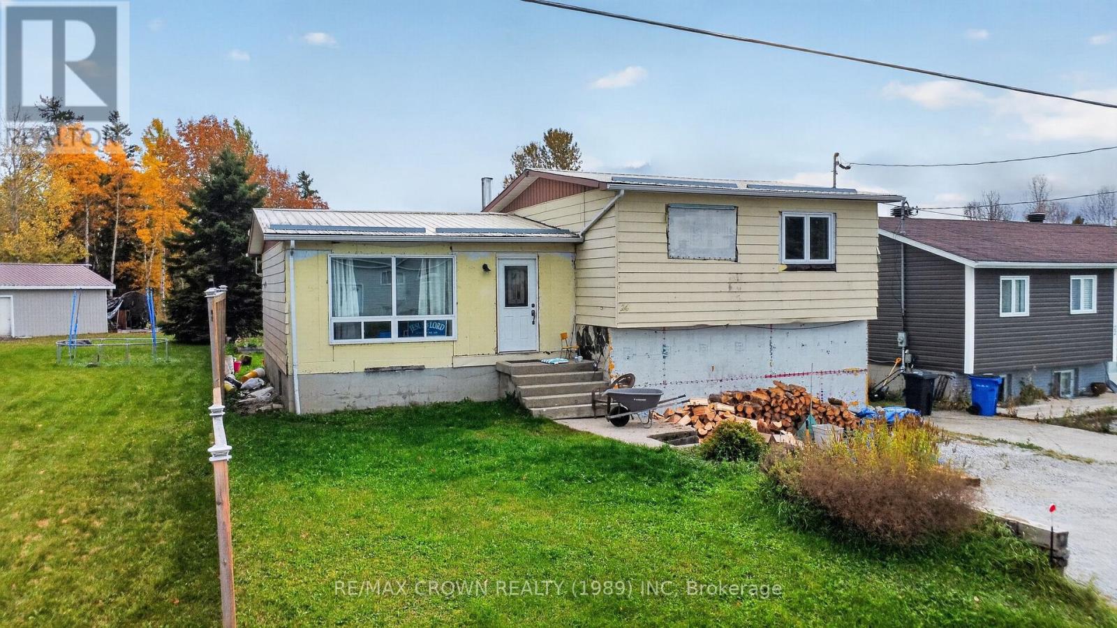 24 CEDAR AVENUE - 1