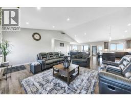 4pc Bathroom - Pt Nw 8-45-1-w4, Rural Wainwright No  61, M D  Of, AB T0B0V0 Photo 14
