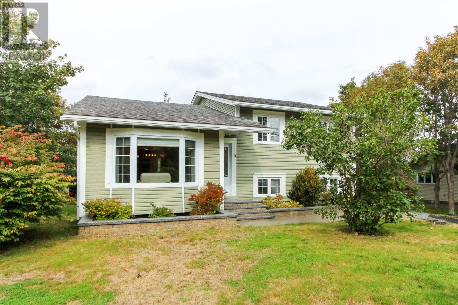 5 Ellard Place - 50