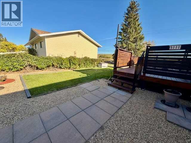 Listing photo – 5111 48 Street, Hardisty