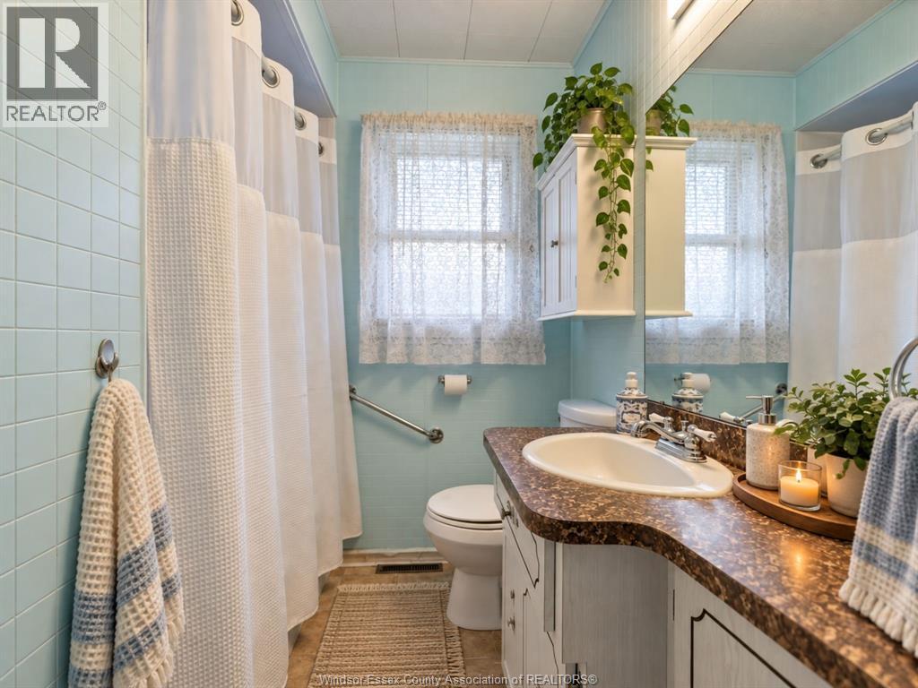 3800 ROSEMOUNT AVENUE - 9