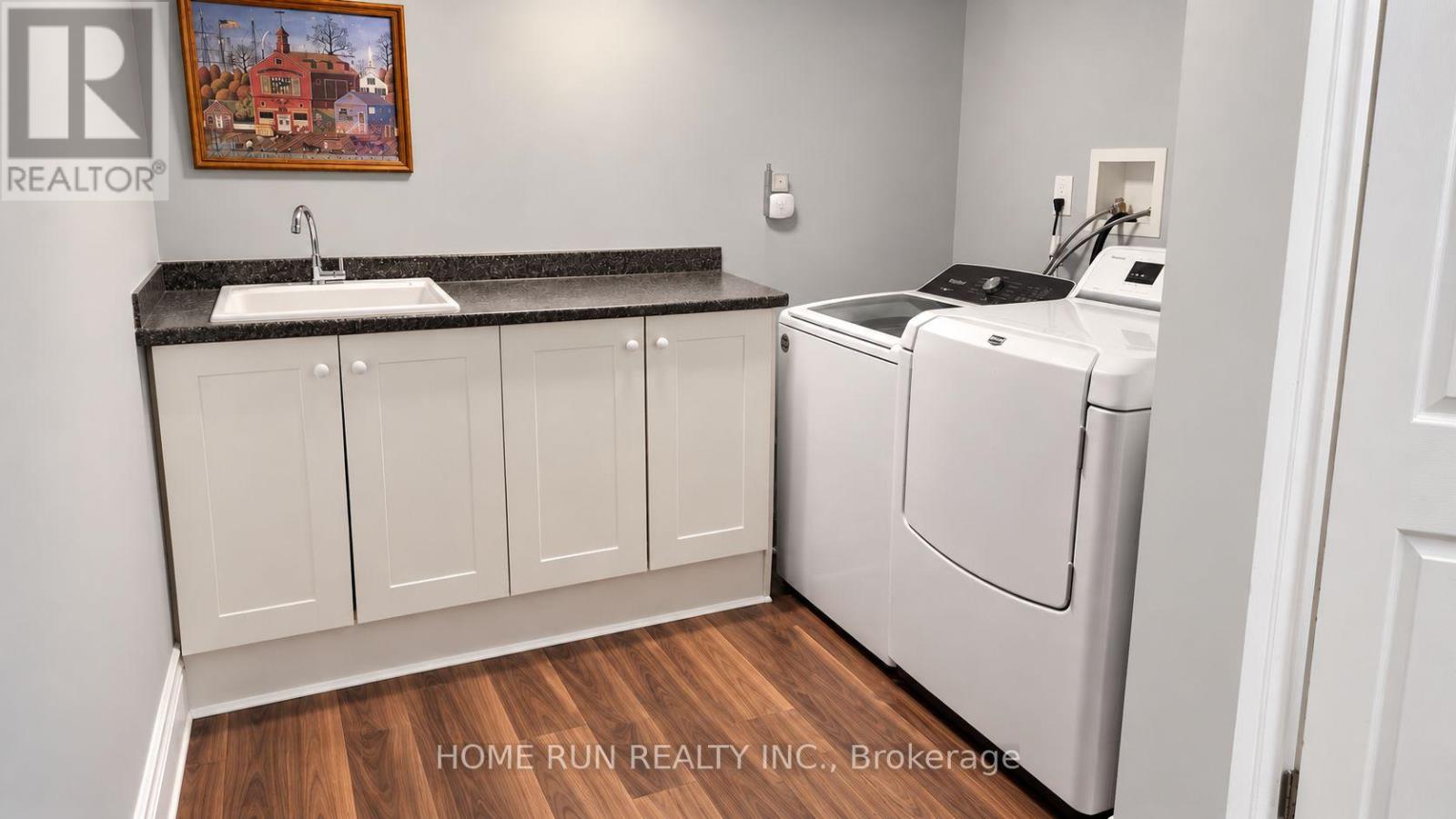 57 FAIR OAKS CRESCENT - Image 35