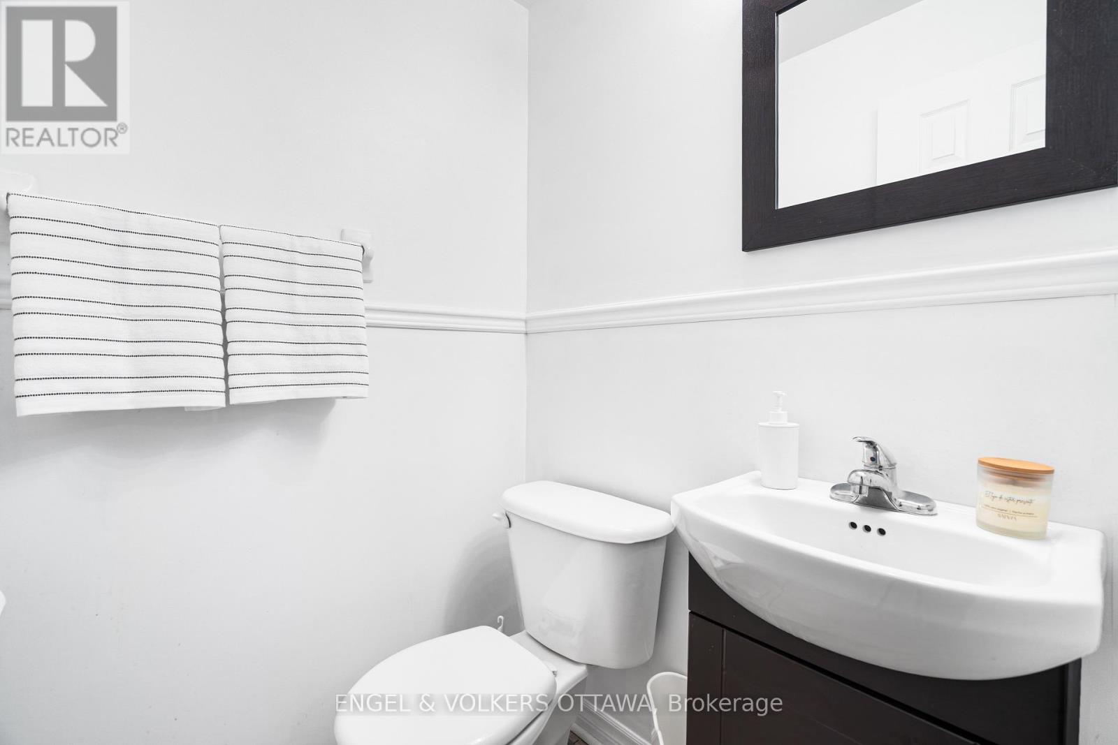 2032 AVENUE P - 12
