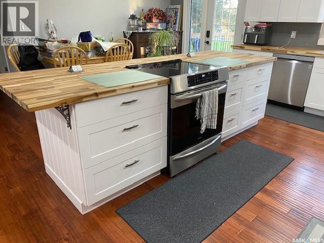 216 2nd AVENUE - 5
